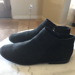 Kenneth Cole black suede bootie Nordstrom sz 8 NEW